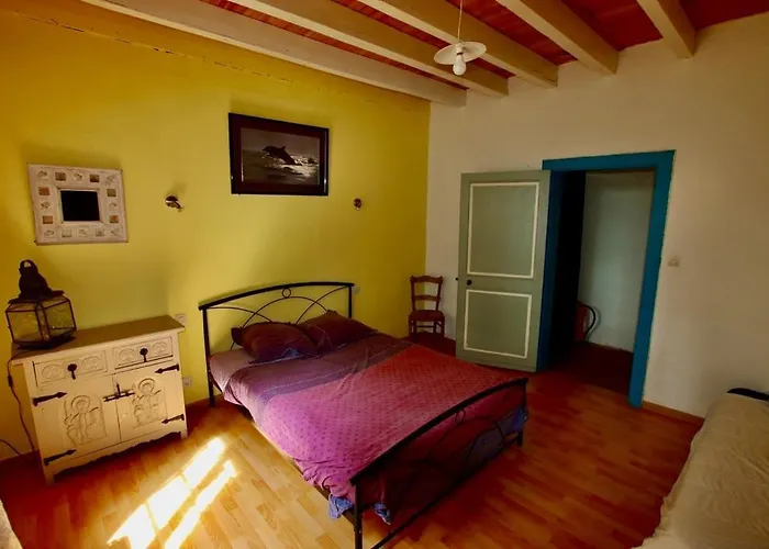 Domaine De La Tapie 펜션 *