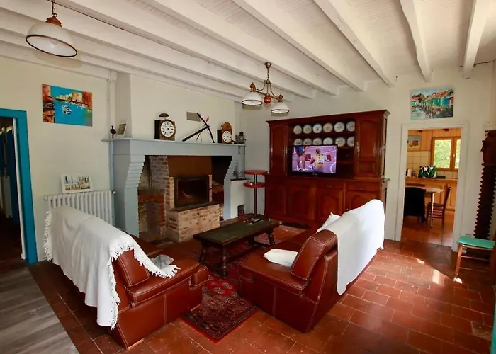 Domaine De La Tapie 펜션 *